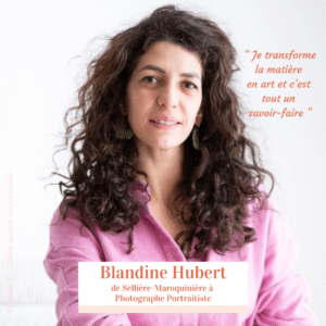 Visuel de l’épisode 31 du podcast J’aime quand vous souriez consacré à Blandine Hubert, de sellière-maroquinière à photographe portraitiste